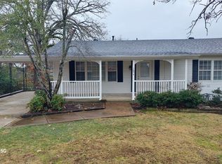 169 Pinehill Rd, Hot Springs National Park, AR 71913
