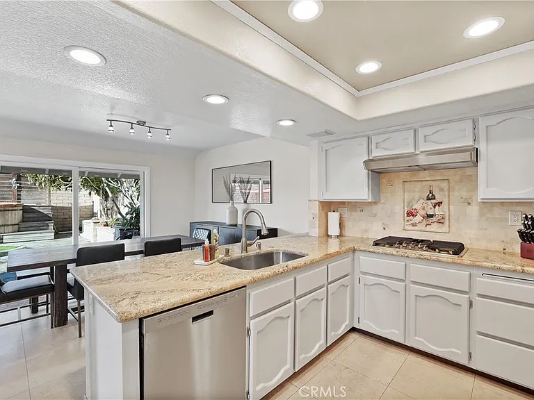 20981 Coastview Ln — Photo 23