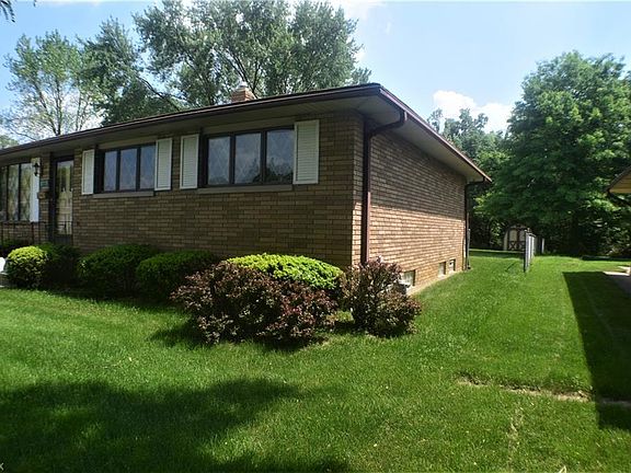 2nd image of 8715 Fenway Dr