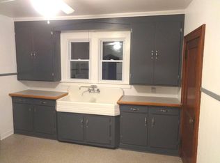 12 Russell Rd FLOOR 2, Albany, NY 12205