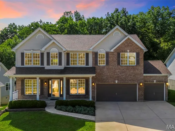 5008 Annette Dr, Imperial, MO 63052