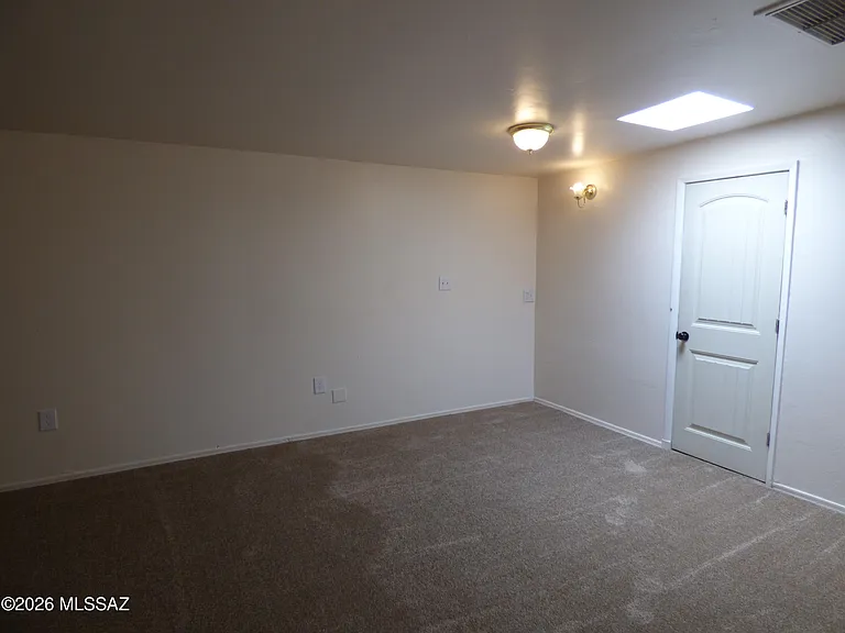 1029 E Irwin Pl #A — Photo 14