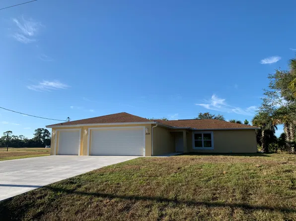 5035 S Obispo Cir, Labelle, FL 33935