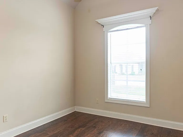 308 Forest Creek Dr #100 — Photo 14