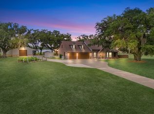814 Sunset Trl, Angleton, TX 77515