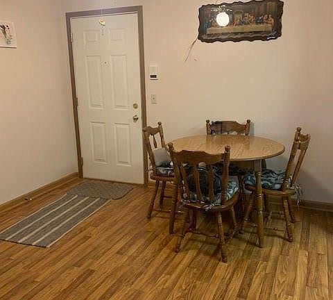 3rd image of 8615 Scenicview Dr #103
