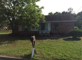 3140 Laverne Ln, Montgomery, AL 36108