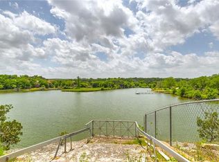 2310 E Spanish Ct, Granbury, TX 76048