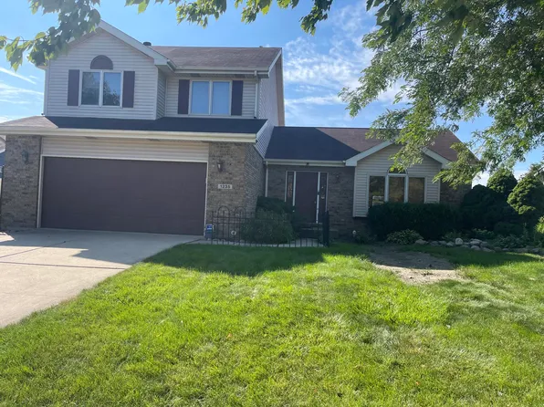 1235 W 96th Pl, Crown Point, IN 46307