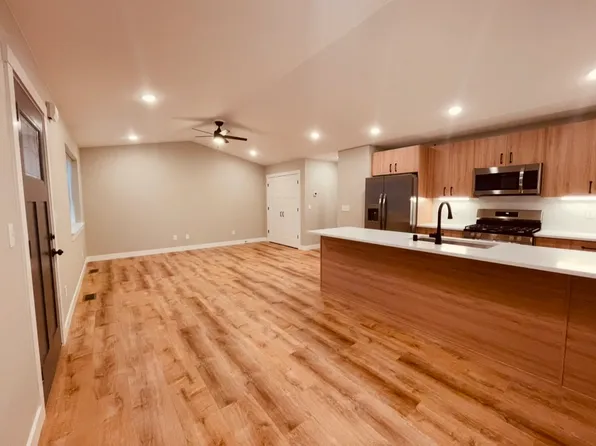 1205 N Williwaw Way #2, Wasilla, AK 99654