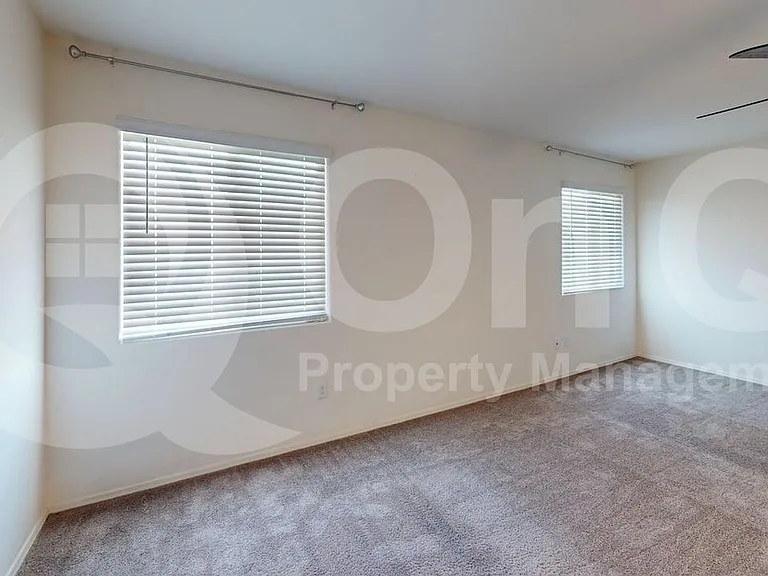 8811 E Stone Meadow Cir — Photo 12