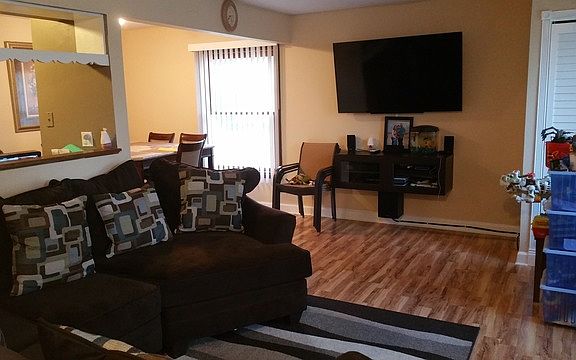 2nd image of 1198 E Barberry Ln APT C