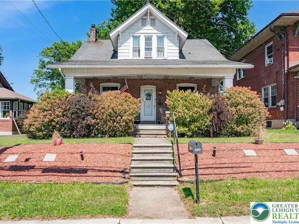 213 E Main St, Macungie, PA 18062