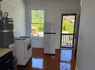 5503 30th Ave NE APT E, Seattle, WA 98105