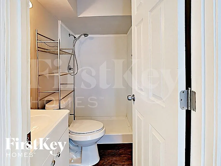 8 Deerpath Dr — Photo 11
