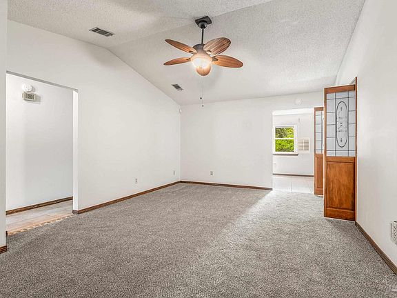 3rd image of 4763 Tradewinds Dr
