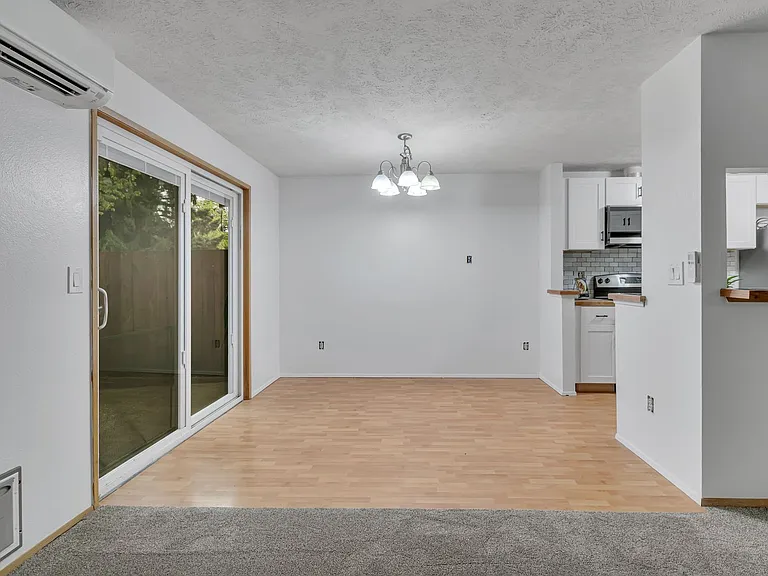 8011 116th St E — Photo 18