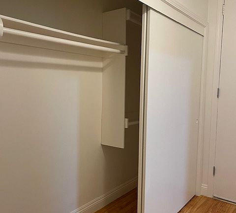 5th image of 11935 Dorothy St APT 105
