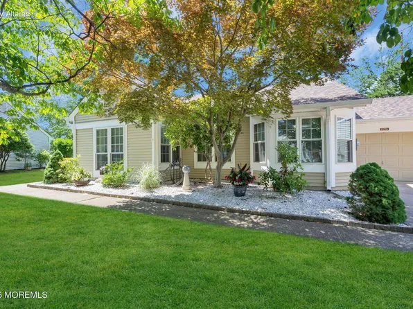 937A Liverpool Circle, Manchester, NJ 08759