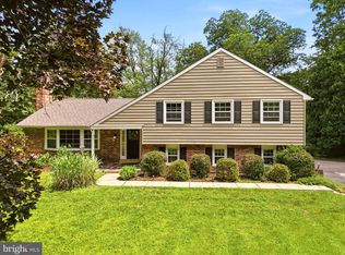 2402 Hickory Hill Rd, Chadds Ford, PA 19317