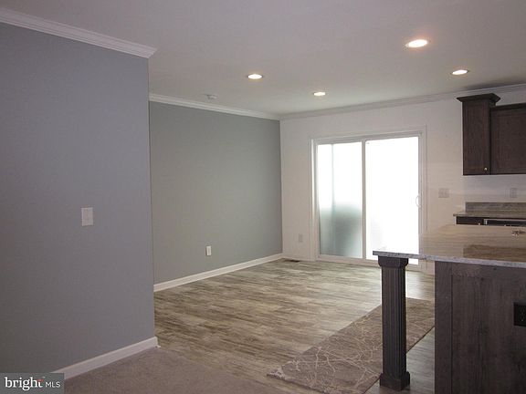 4th image of 26482 Pennfields Dr
