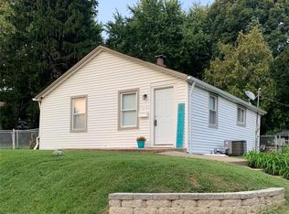 312 Superior Dr, Saint Louis, MO 63135