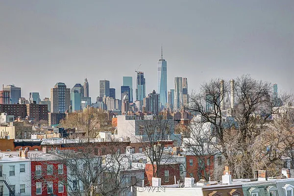 Rented by Town Residential | media 15