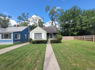 11786 W Outer Dr, Detroit, MI 48223