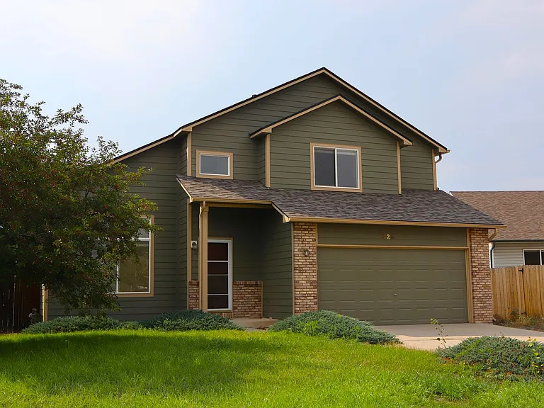 625 Brewer Dr — Photo 2