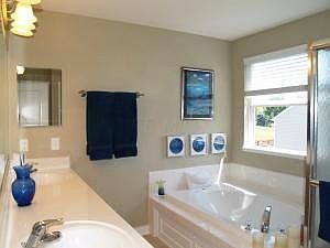 5th image of 94 Catalpa Ct