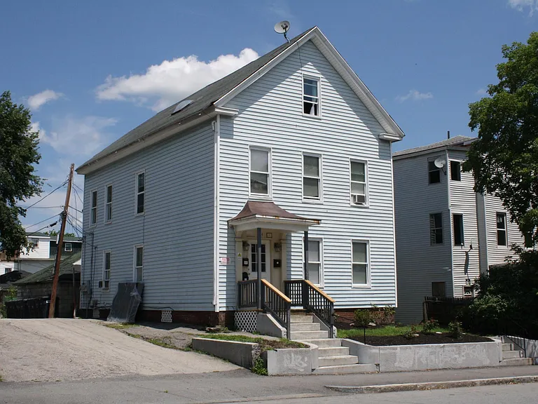 154 Austin St #2 — Photo 1