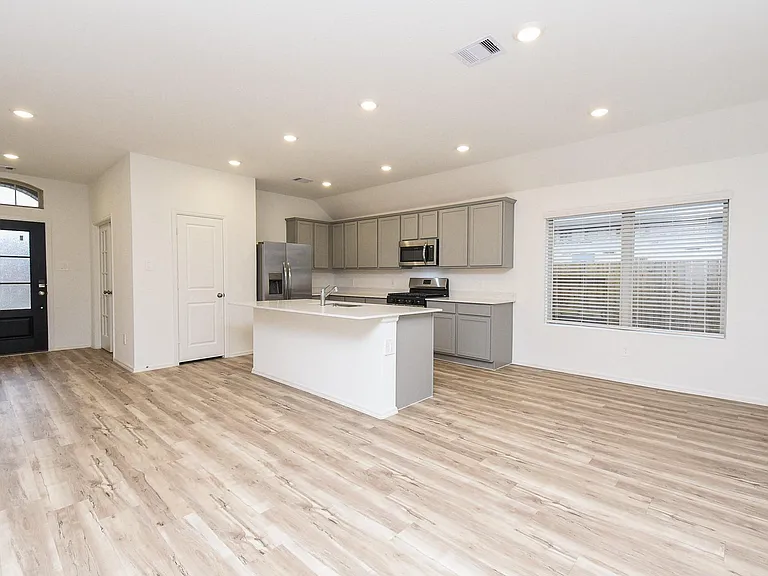 3113 Catalonion Ct — Photo 12