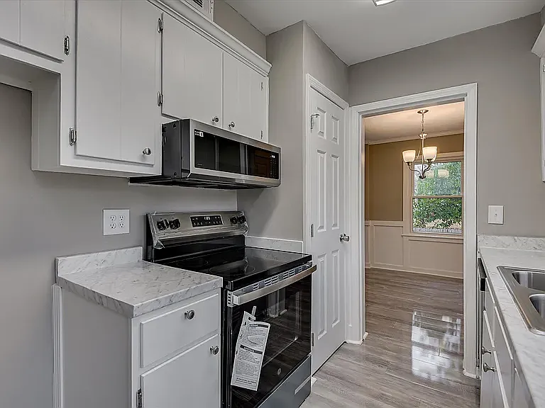801 Monte Sano Ave #B1 — Photo 10