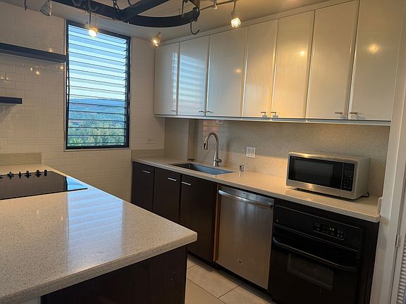 4th image of 3070 Ala Ilima St APT 806