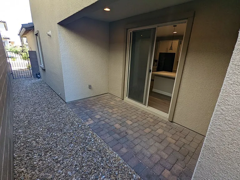 11657 Bearpaw Meadow Ave — Photo 10