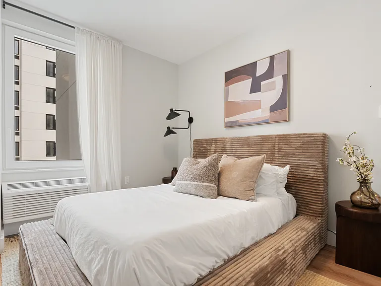 148 Beach 116 St #802 — Photo 12