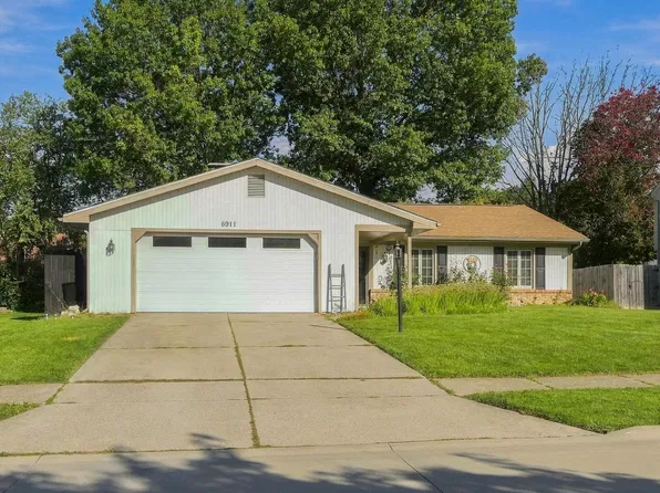 6911 Wolfsboro Ln, Fort Wayne, IN 46835
