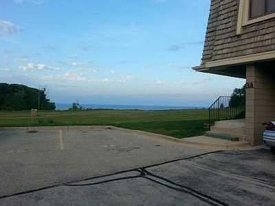 2nd image of 3333 5th Ave Unit 3B