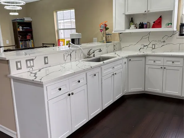 77 Road 5231, Cleveland, TX 77327