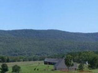 635 Sharps Cove Rd, Gurley, AL 35748