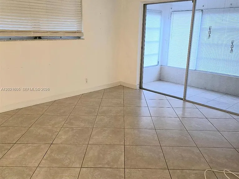 2309 Park Ln #116 — Photo 7