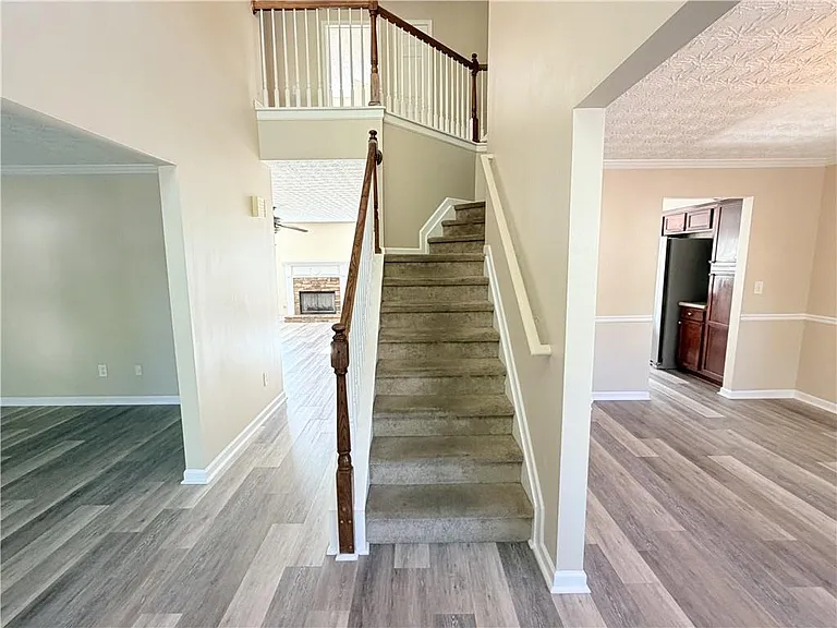 1210 Skylar Ridge Cir — Photo 16