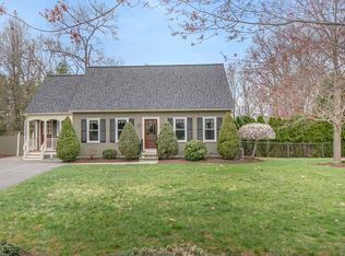 12 Wisteria Way, Canton, MA 02021