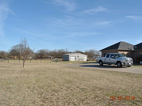 3rd image of 7924 Walnut Dr