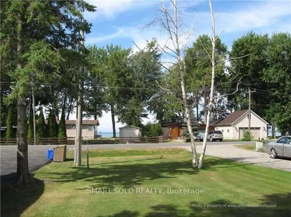 75 Lake Ave, Ramara, ON L0K 1B0