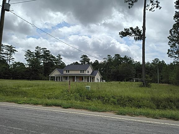 2nd image of 305 Sandridge Rd
