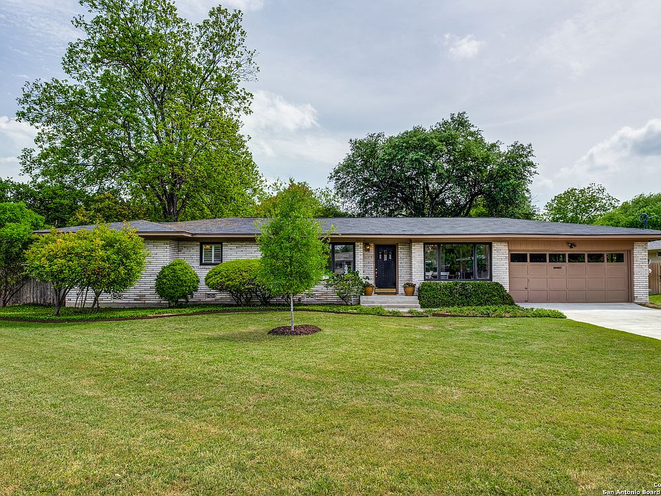 1st image of 126 KNIBBE AVE