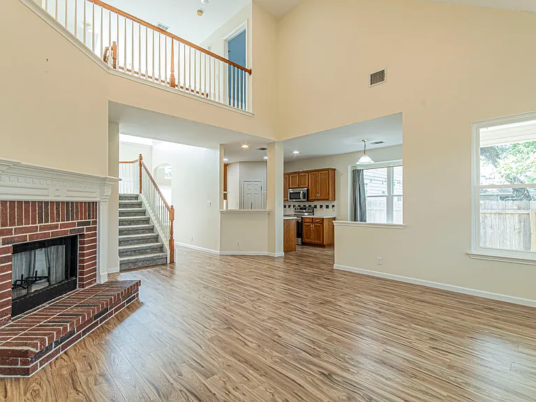 2208 Portwood Bend Cv — Photo 2