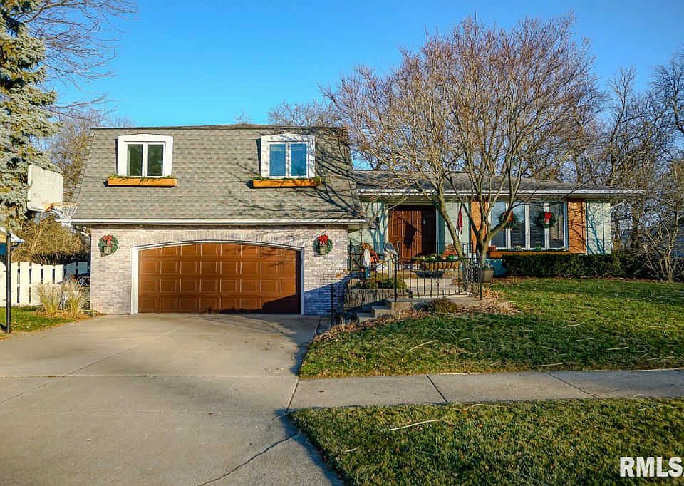 1st image of 6924 N Fox Point Dr