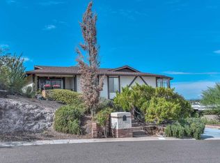 13026 N Surrey Cir, Phoenix, AZ 85029
